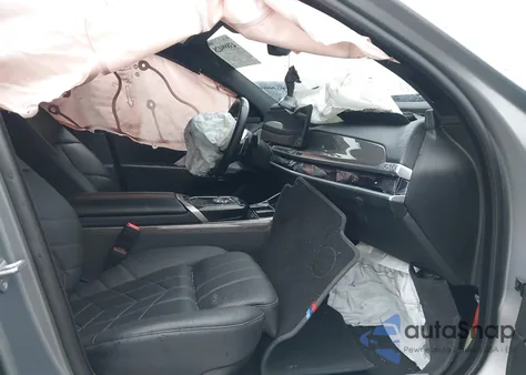 2024 BMW 760I xDrive z USA, uszkodzony, nr VIN WBA33EJ0XRCP00908